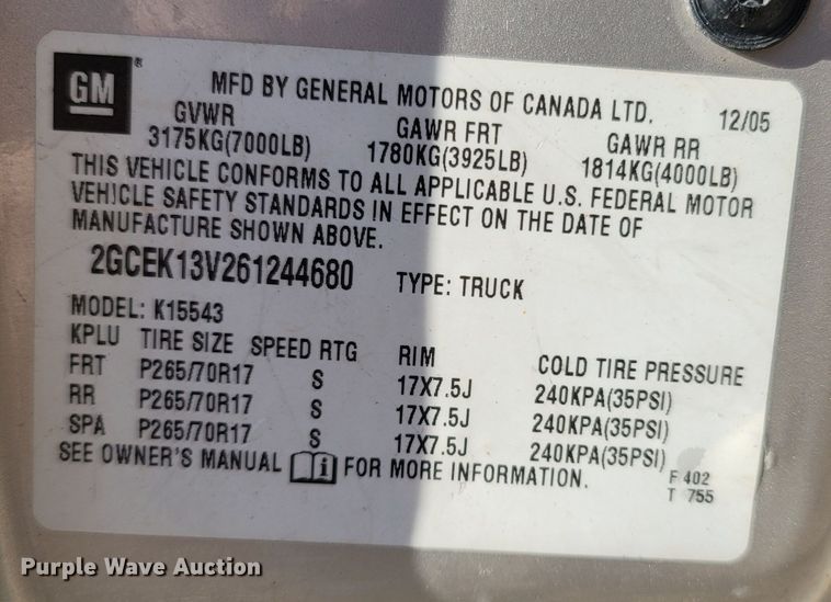 image for item LN9679 2006 Chevrolet Silverado 1500  Crew Cab pickup truck