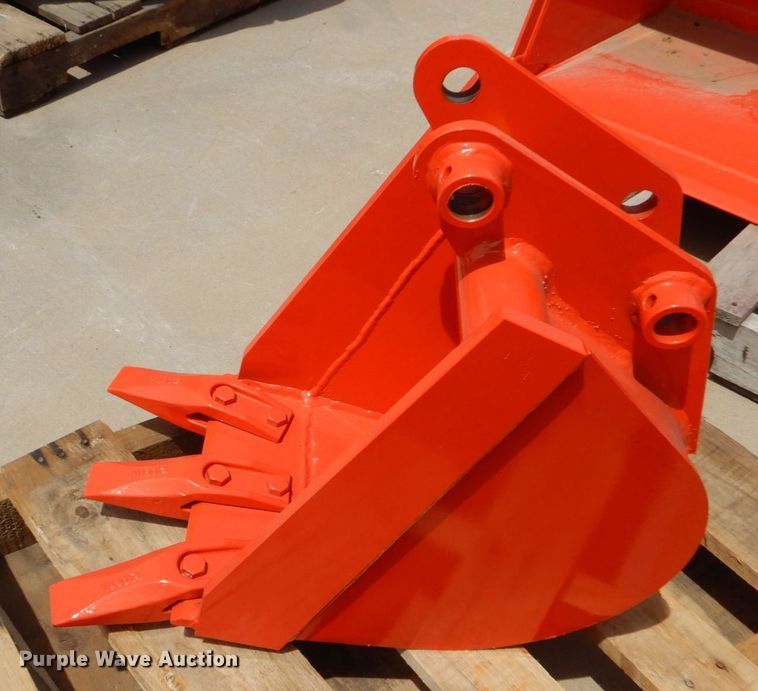 image for item LS9813 Kubota BT1952A  mini excavator bucket