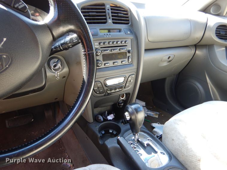 image for item LU9656 2005 Hyundai Santa Fe  SUV