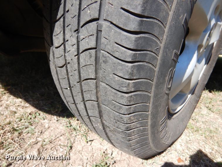 image for item LU9656 2005 Hyundai Santa Fe  SUV