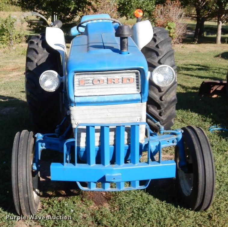 image for item LY9183 Ford 3000  tractor