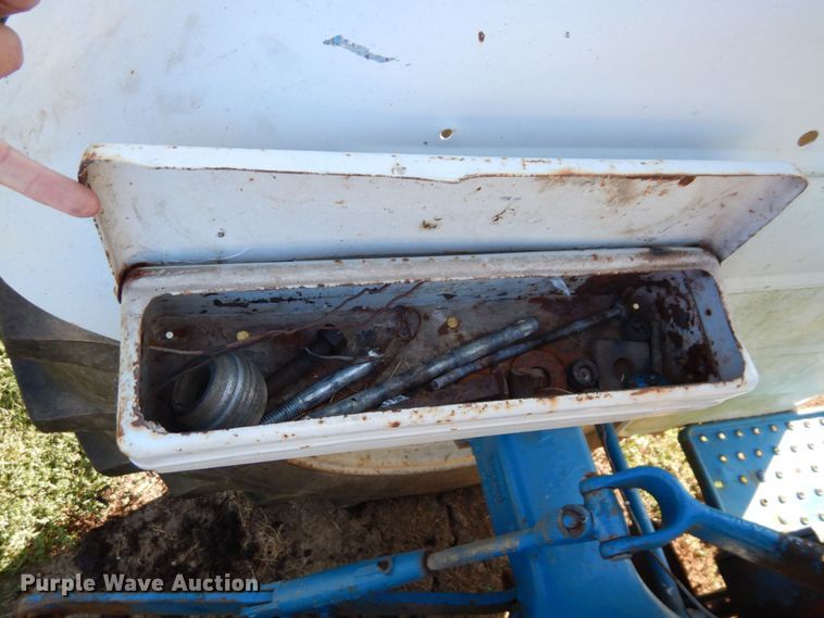 image for item LY9183 Ford 3000  tractor