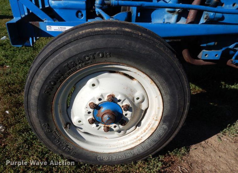 image for item LY9183 Ford 3000  tractor