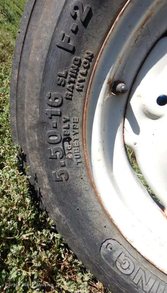 image for item LY9183 Ford 3000  tractor