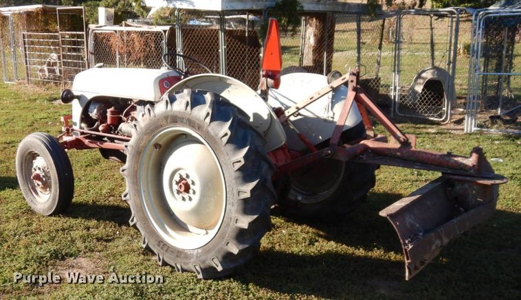 image for item LY9184 Ford 8N  tractor