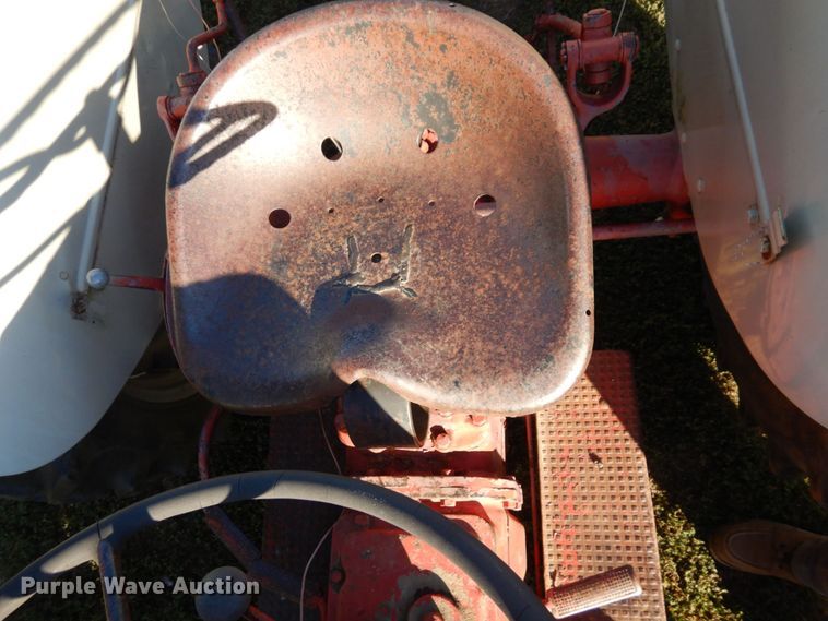 image for item LY9184 Ford 8N  tractor