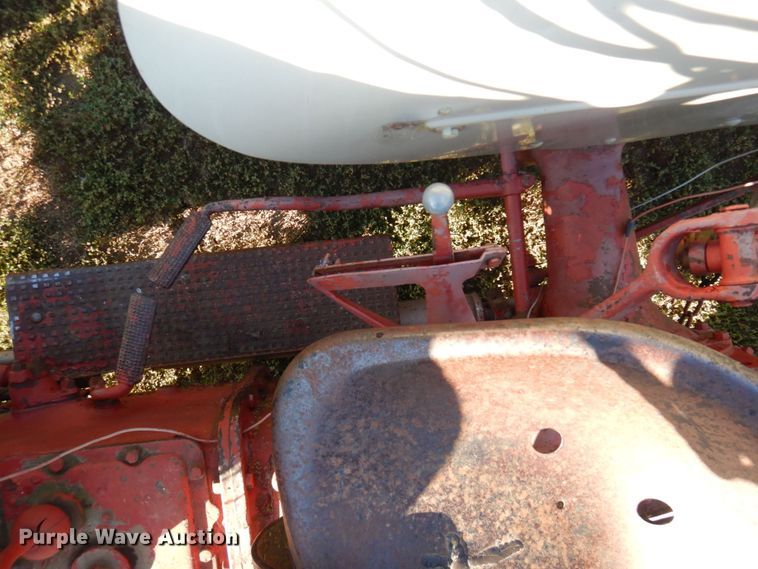 image for item LY9184 Ford 8N  tractor