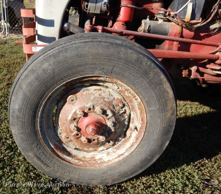 image for item LY9184 Ford 8N  tractor