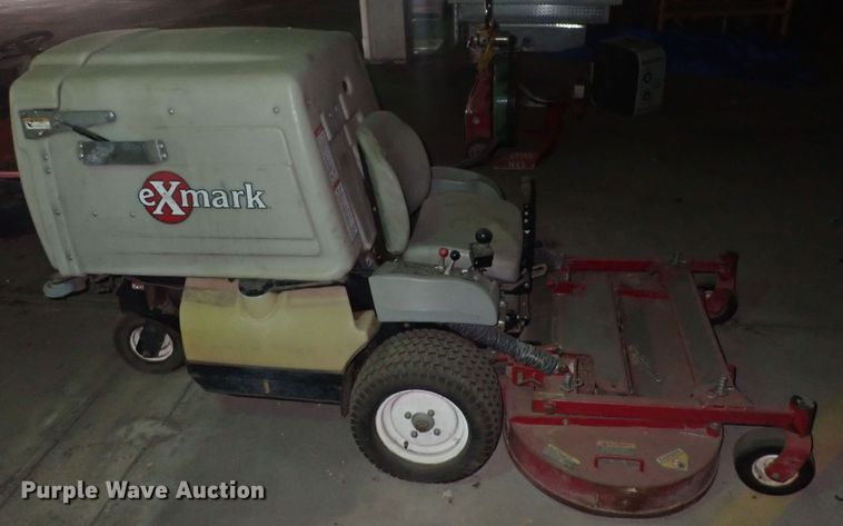 image for item MA9644 Exmark Navigator  lawn mower
