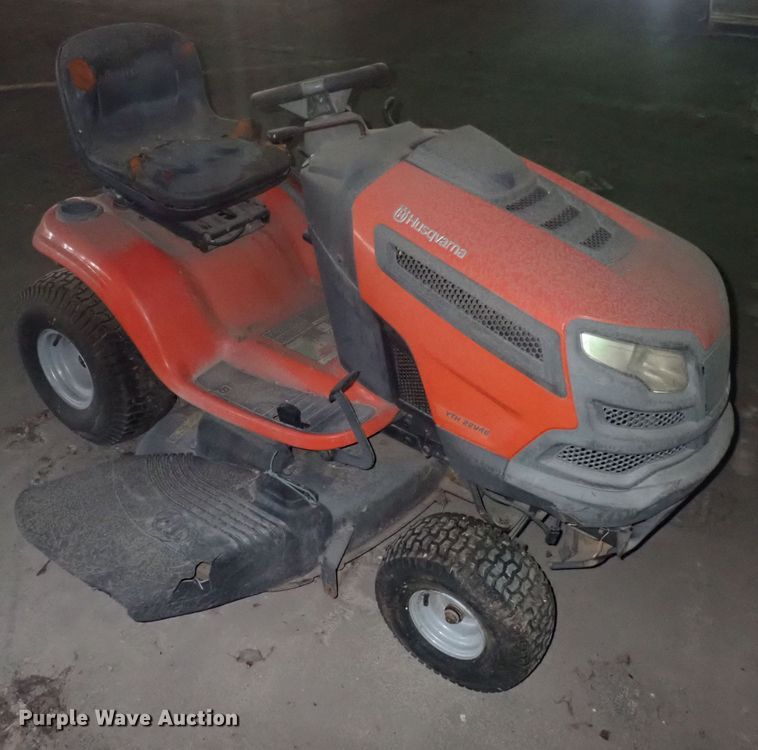 image for item MA9645 Husqvarna YTH22V46  lawn mower