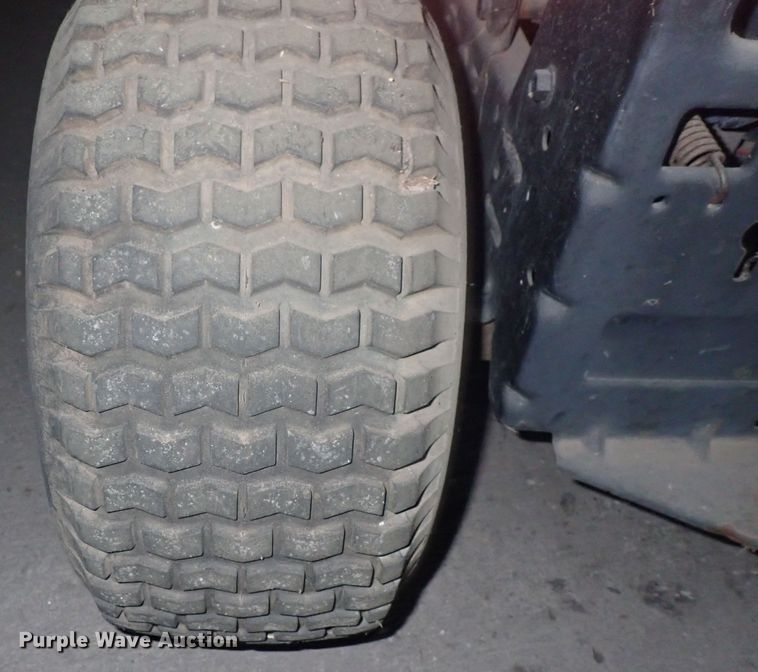 image for item MA9645 Husqvarna YTH22V46  lawn mower