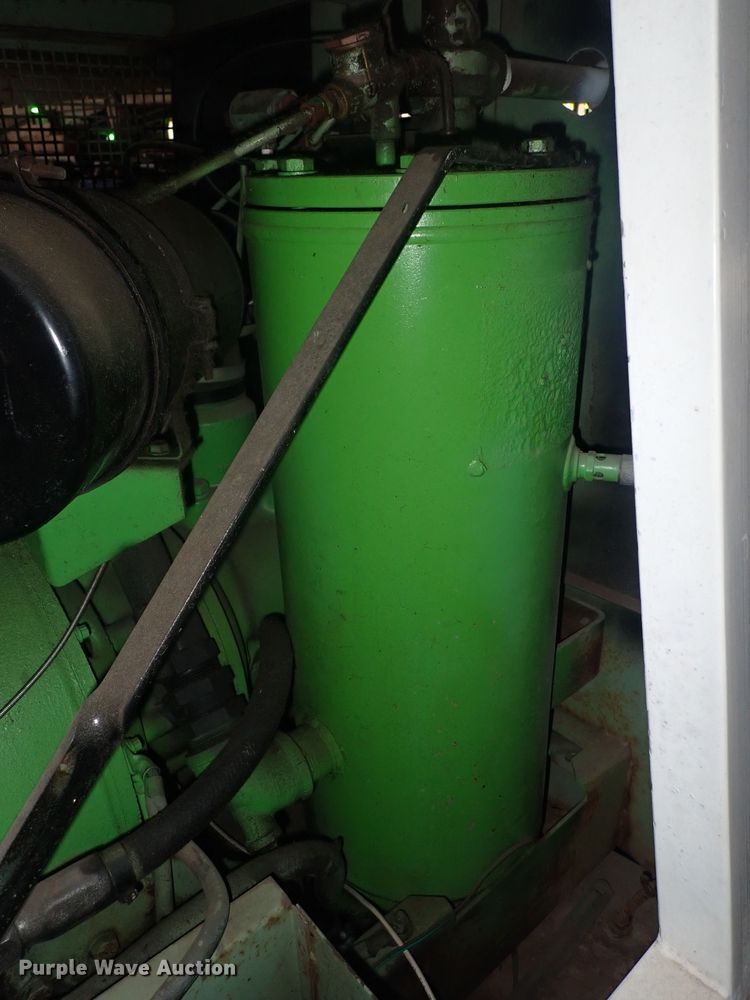 image for item MA9649 Sullair 125  air compressor