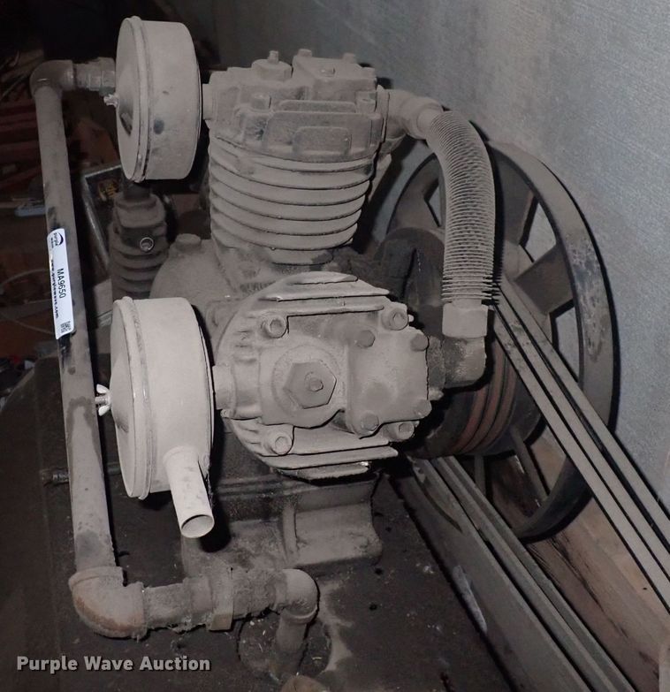 image for item MA9650 Industrial Series GI1023E120H  air compressor