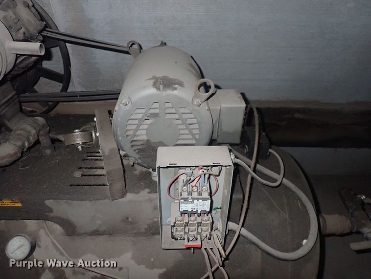 image for item MA9650 Industrial Series GI1023E120H  air compressor