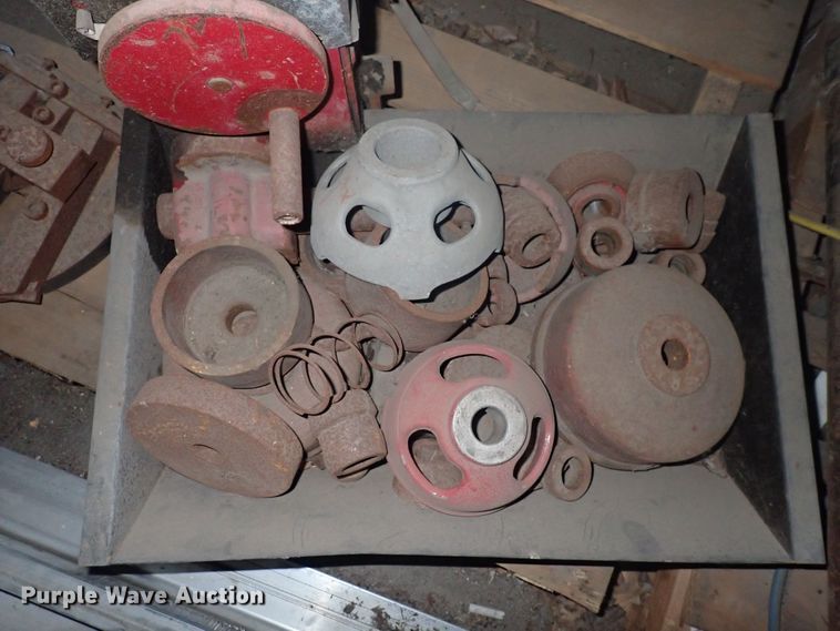 image for item MA9651 Accu Turn 8944  lathe