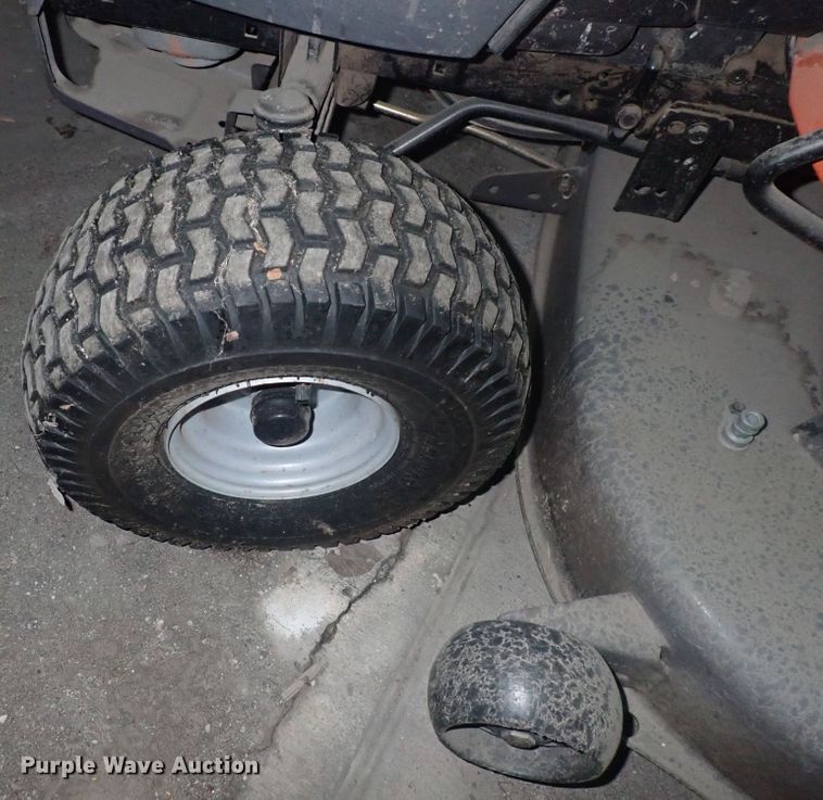 image for item MA9726 Husqvarna YTH 22V46  lawn mower