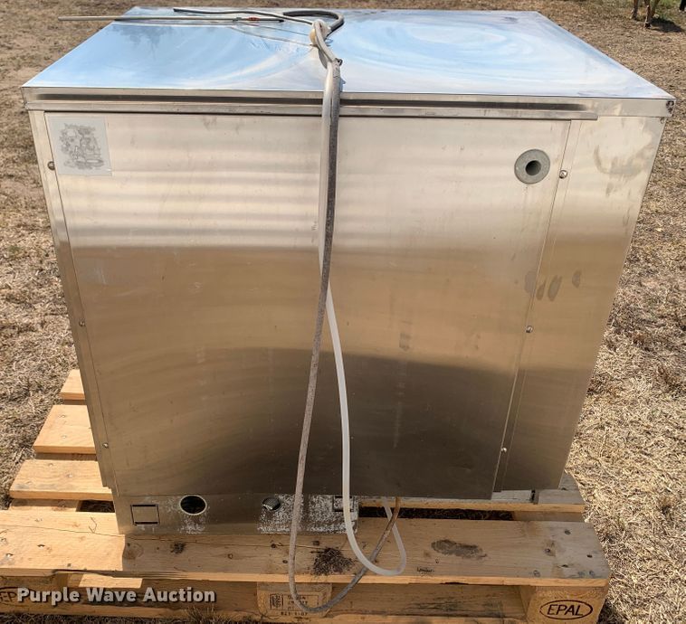 image for item MH9818 2000 Lancer 820UP  laboratory washer