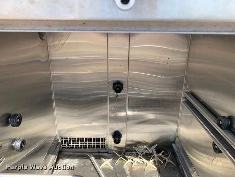 image for item MH9818 2000 Lancer 820UP  laboratory washer