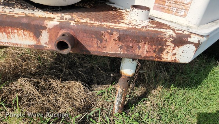 image for item MK9296 1993 Vecloader Titan  vacuum excavator
