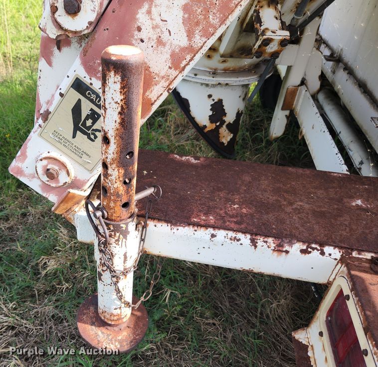 image for item MK9296 1993 Vecloader Titan  vacuum excavator