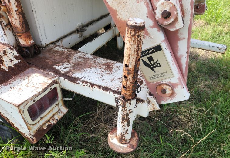 image for item MK9296 1993 Vecloader Titan  vacuum excavator