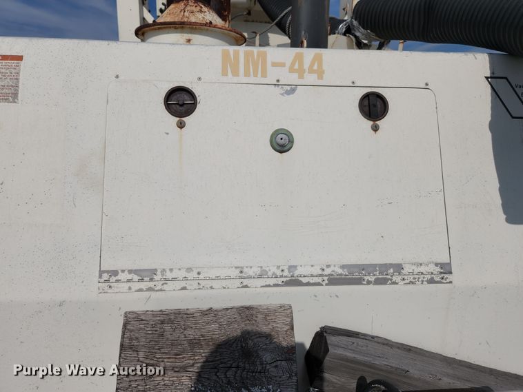 image for item MK9296 1993 Vecloader Titan  vacuum excavator