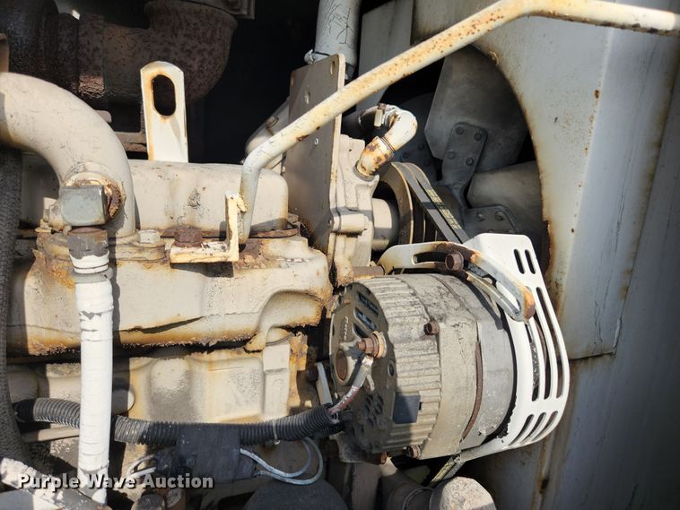 image for item MK9296 1993 Vecloader Titan  vacuum excavator
