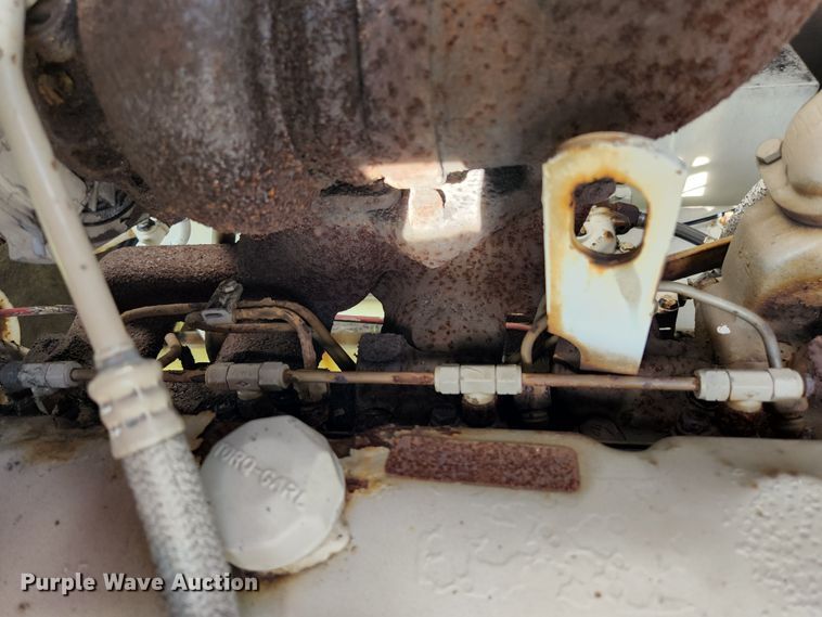 image for item MK9296 1993 Vecloader Titan  vacuum excavator