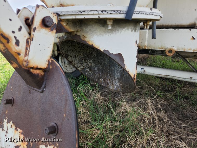 image for item MK9296 1993 Vecloader Titan  vacuum excavator
