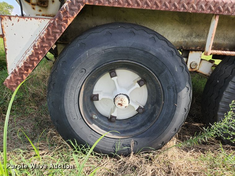 image for item MK9296 1993 Vecloader Titan  vacuum excavator