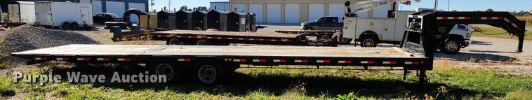 image for item MK9379 2015 PJ Trailers  equipment trailer
