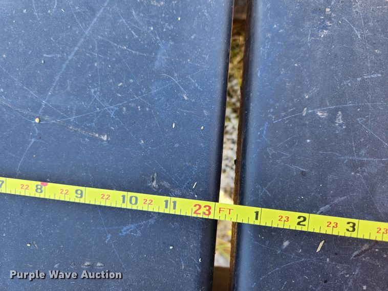 image for item MK9379 2015 PJ Trailers  equipment trailer