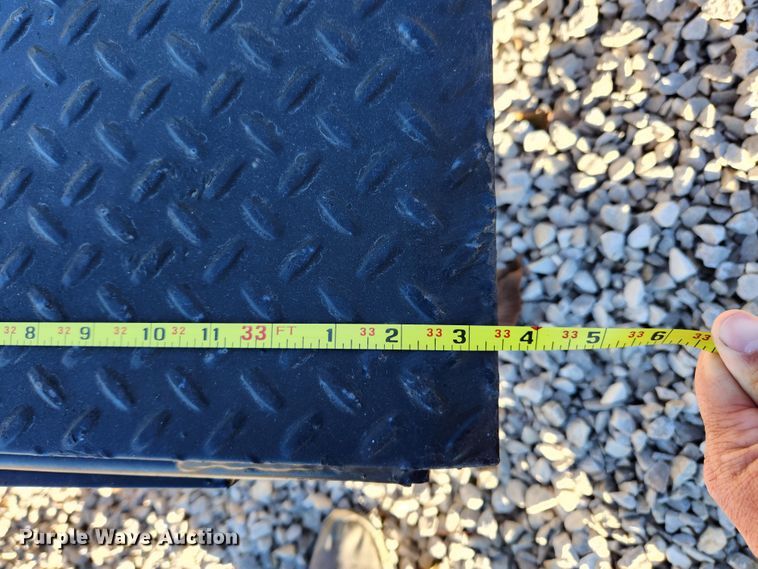 image for item MK9379 2015 PJ Trailers  equipment trailer