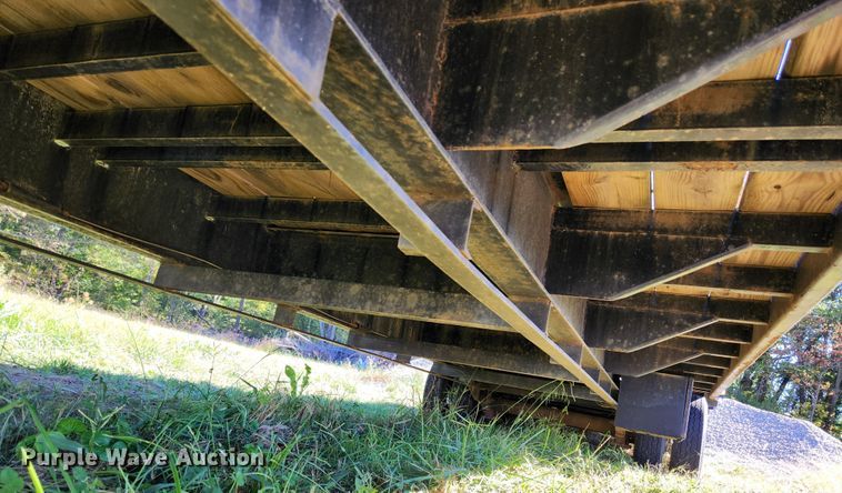 image for item MK9379 2015 PJ Trailers  equipment trailer