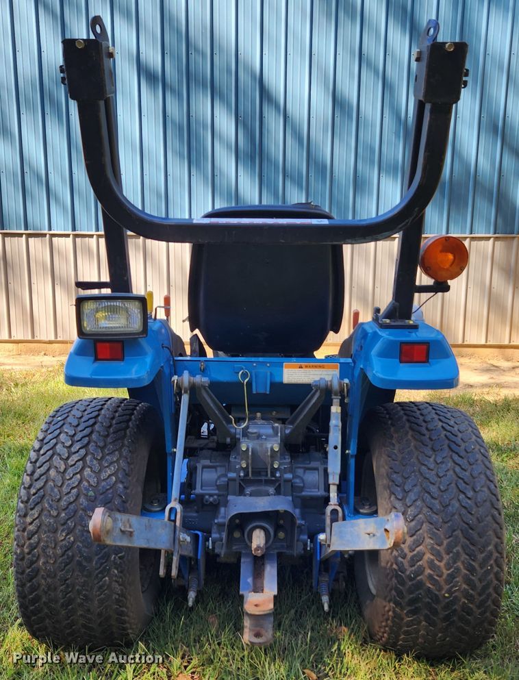 image for item MK9381 1999 New Holland TC21D  MFWD tractor