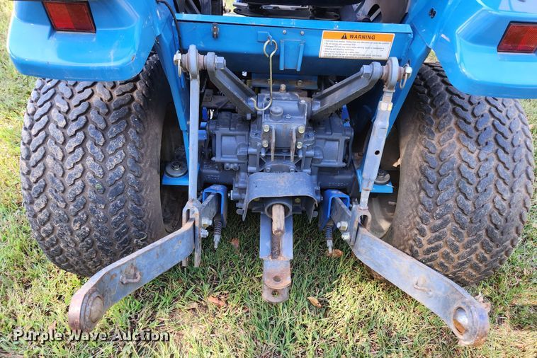 image for item MK9381 1999 New Holland TC21D  MFWD tractor