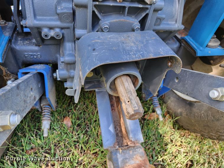 image for item MK9381 1999 New Holland TC21D  MFWD tractor