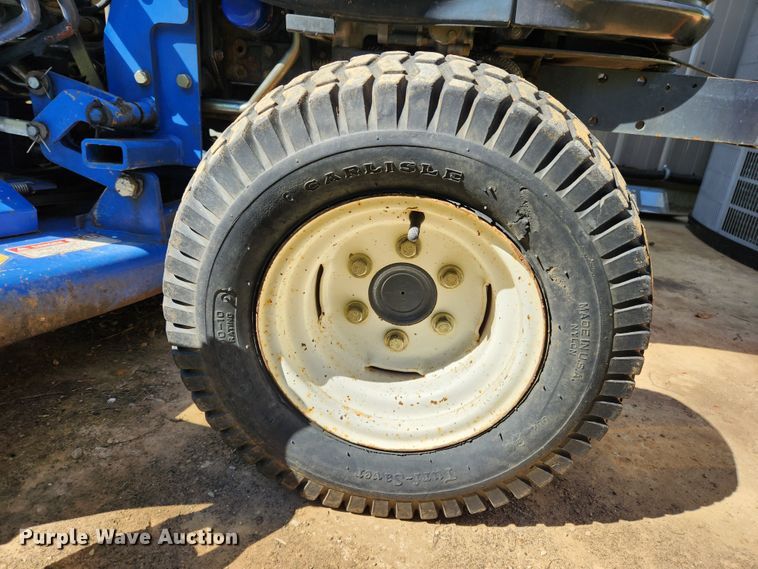 image for item MK9381 1999 New Holland TC21D  MFWD tractor