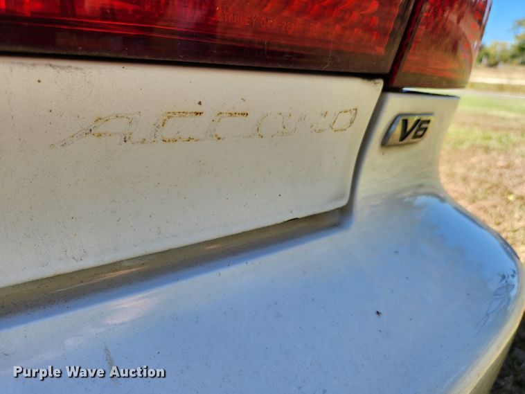 image for item MK9397 2000 Honda Accord EX