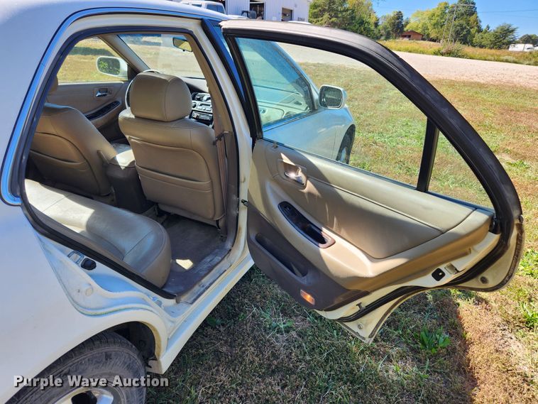 image for item MK9397 2000 Honda Accord EX