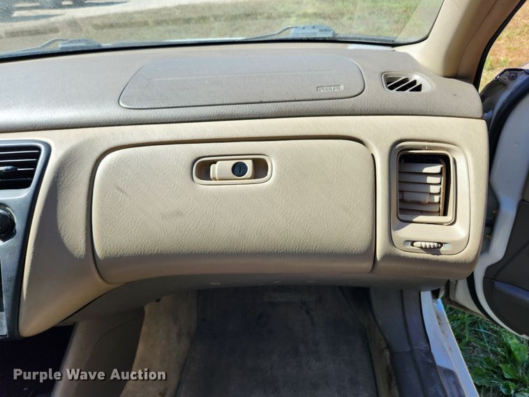 image for item MK9397 2000 Honda Accord EX