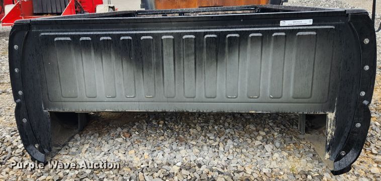 image for item MK9424 Chevrolet Silverado 3500HD  pickup truck bed