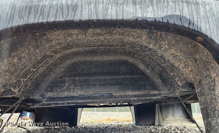 image for item MK9424 Chevrolet Silverado 3500HD  pickup truck bed