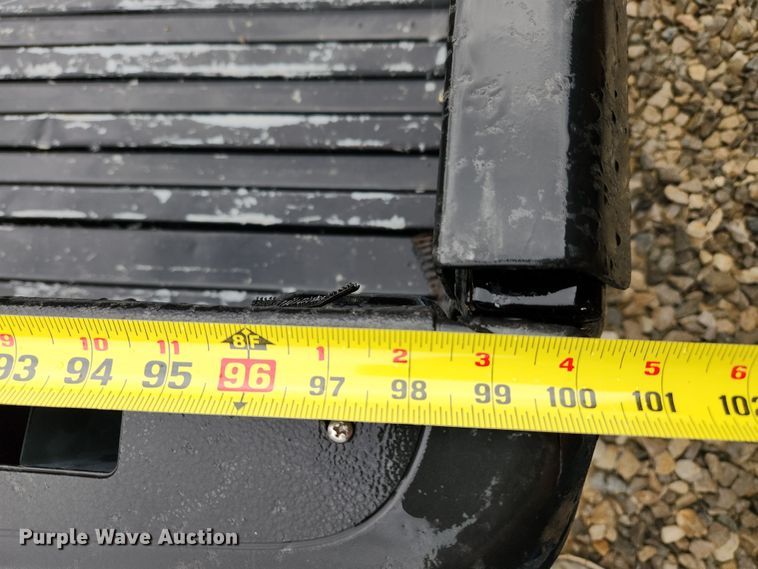 image for item MK9424 Chevrolet Silverado 3500HD  pickup truck bed