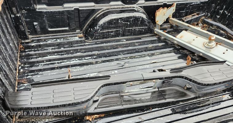 image for item MK9424 Chevrolet Silverado 3500HD  pickup truck bed