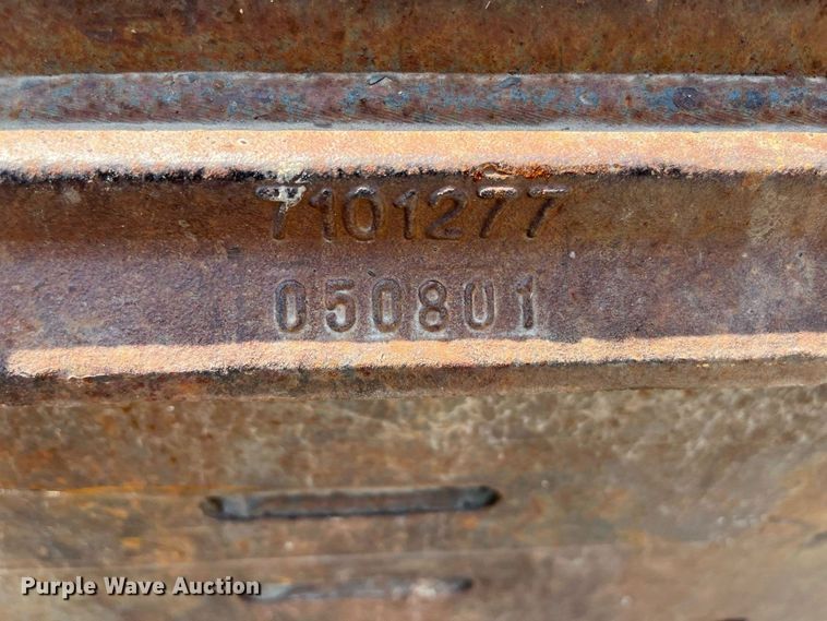 image for item MN9303 78"W skid steer bucket