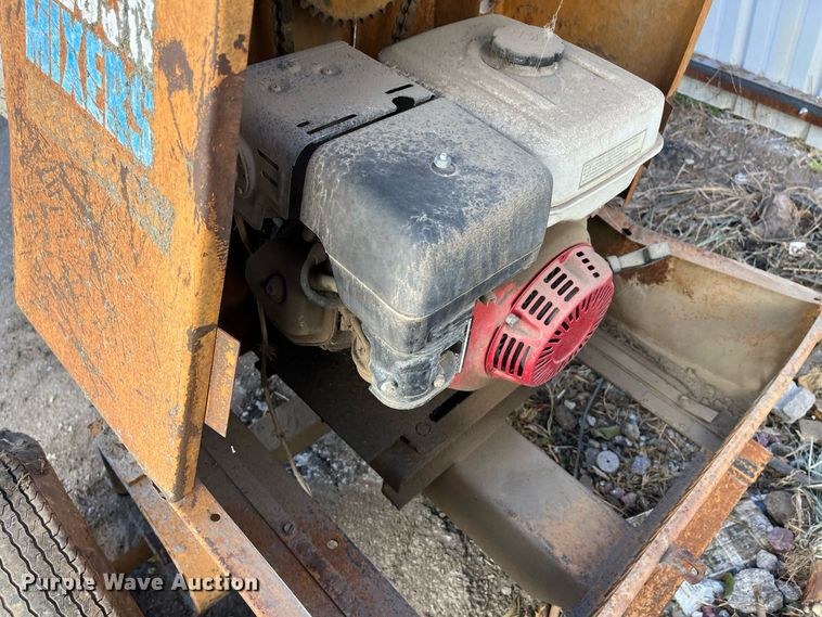 image for item MN9348 Gilson  concrete mixer