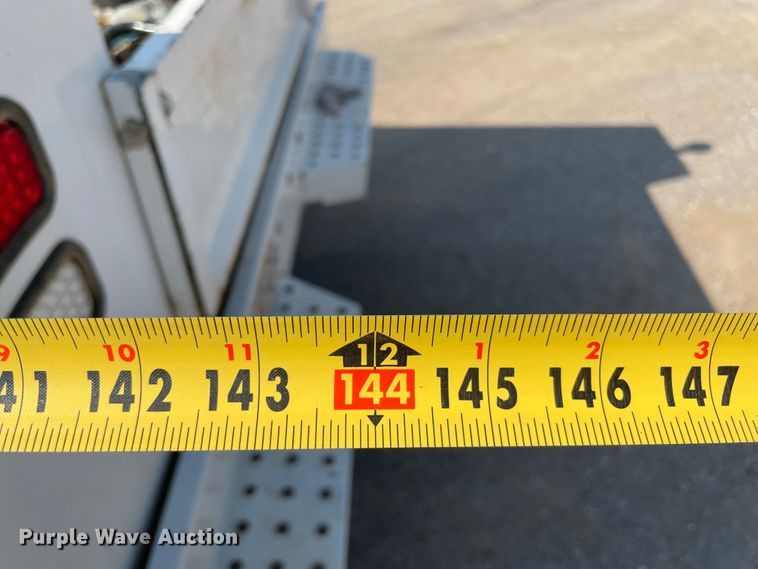 image for item MR9343 2017 Ford F550 Super Duty XL  utility / service truck