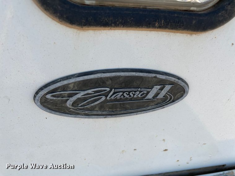 image for item MR9343 2017 Ford F550 Super Duty XL  utility / service truck