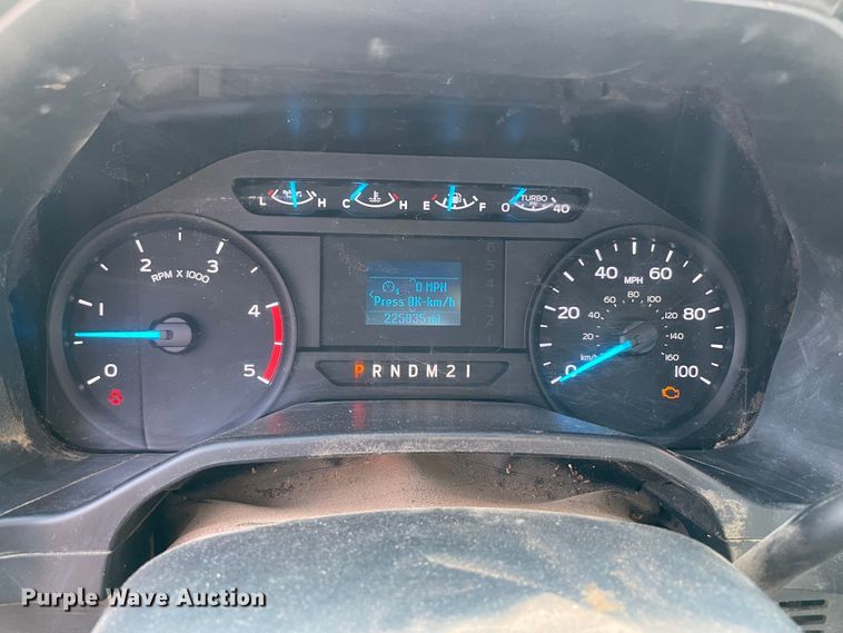 image for item MR9343 2017 Ford F550 Super Duty XL  utility / service truck